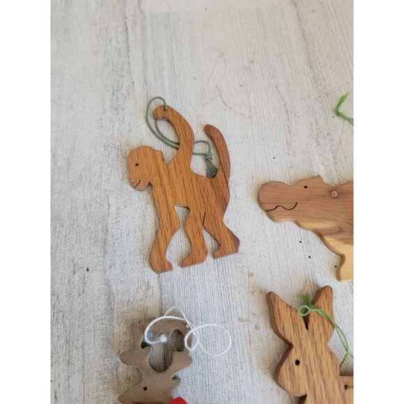 Wooden hippo reindeer monkey rabbit ornament Xmas set - Picture 4 of 10